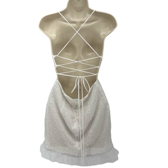 Lucy in the Sky White Mini Dress - Picture 5 of 11